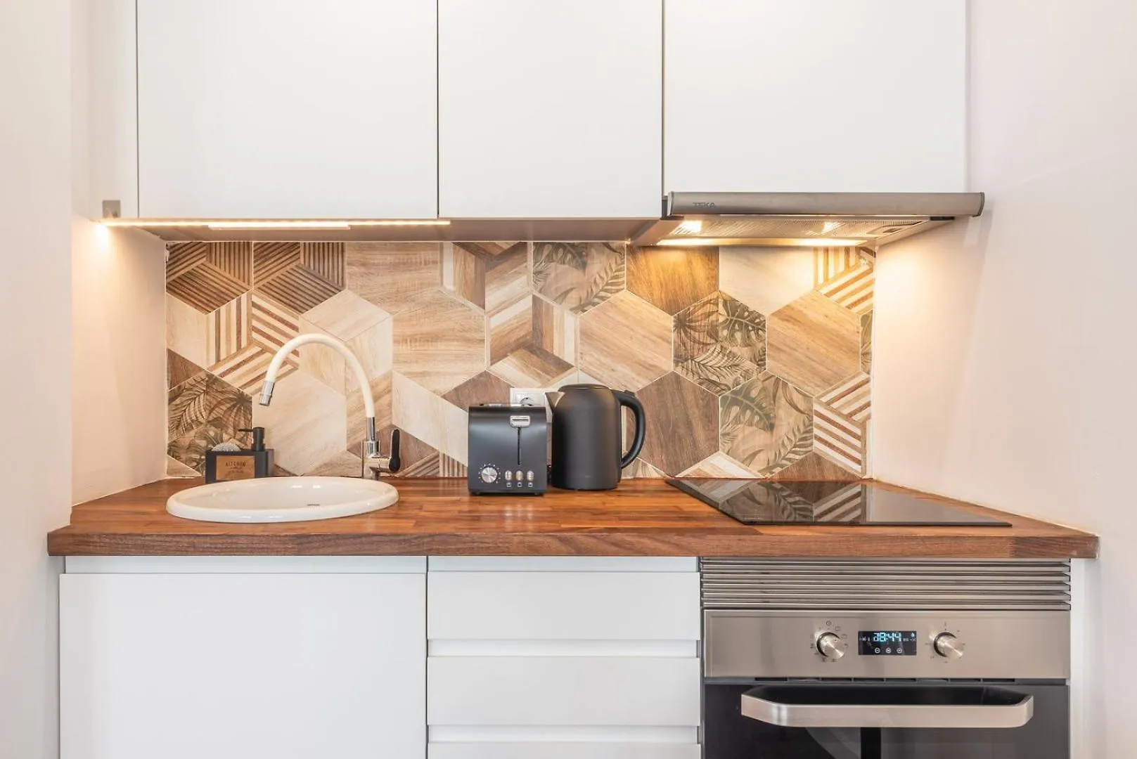 Guestready - Delightful Studio In Campo De Ourique Lisbon Apartment